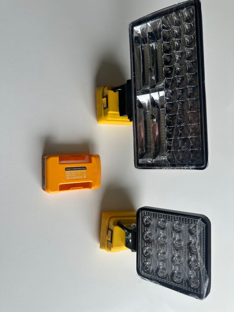 LED lights and adaptor to fit Dewalt batteries