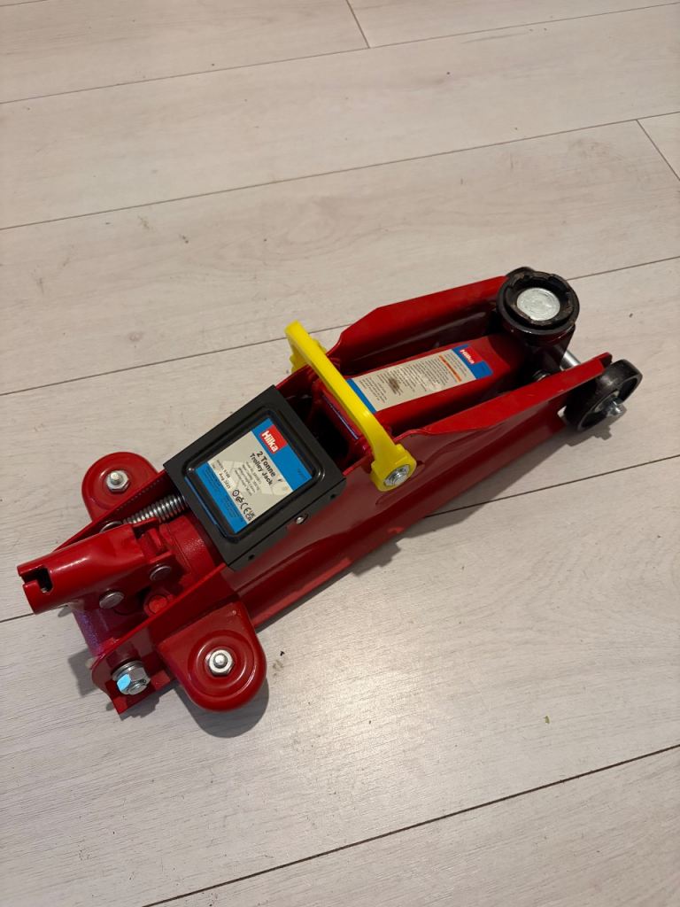 As new hilka 2 ton trolley jack