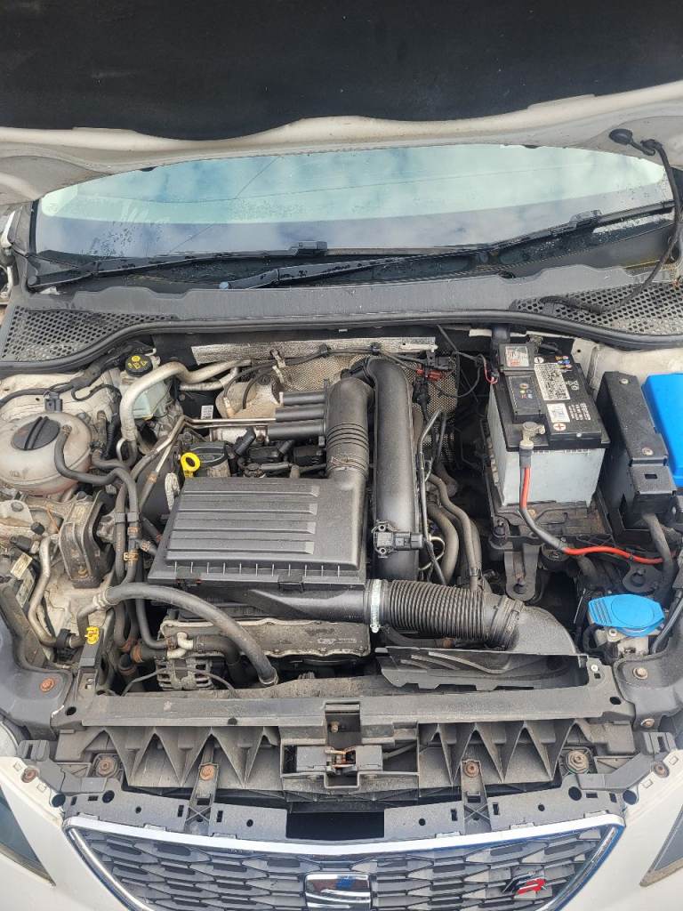 2014 SEAT LEON 1.2 TSI COMPLETE ENGINE AND GEARBOX 