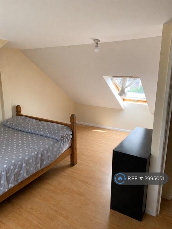 2 bedroom flat in Bedford St, Cathays, CF24 (2 bed) (#2995051)