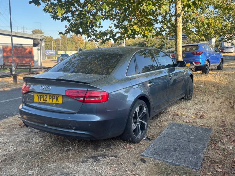 Audi, A4, Saloon, 2012, Manual, 1968 (cc), 4 doors
