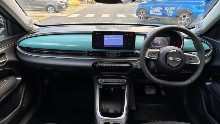 2025 Fiat 600 1.2 MHEV SUV 5dr Petrol Hybrid e-DCT Euro 6 (s/s) (100 ps) SUV Hybrid Automatic