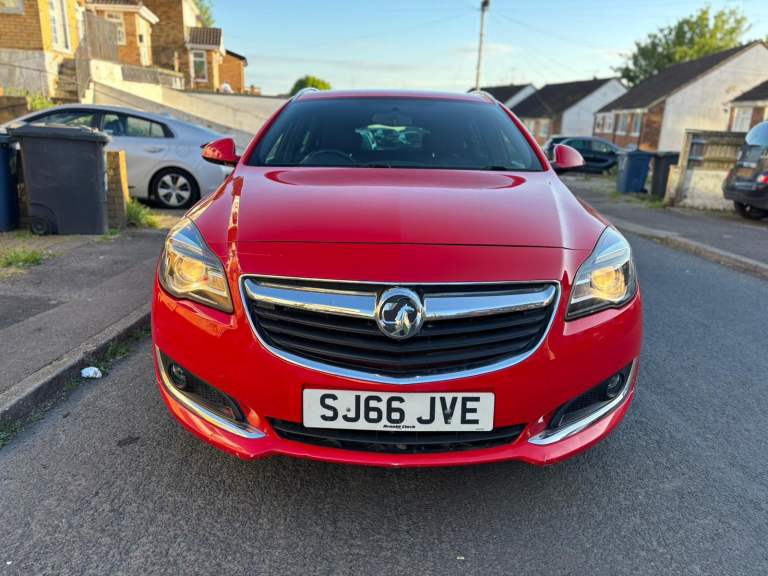 Vauxhall Insignia 1.6 CDTi SRi VX Line Sports Tourer-1 year MOT-Full service history