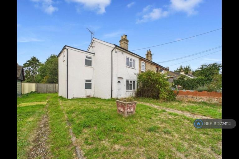 3 bedroom house in Phillips Field Road, Great Cornard, Sudbury, CO10 (3 bed) (#2724112)