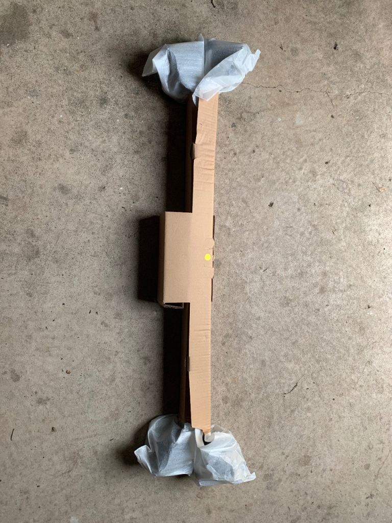 AUDI Q5ROOF BARS  ( NEW)