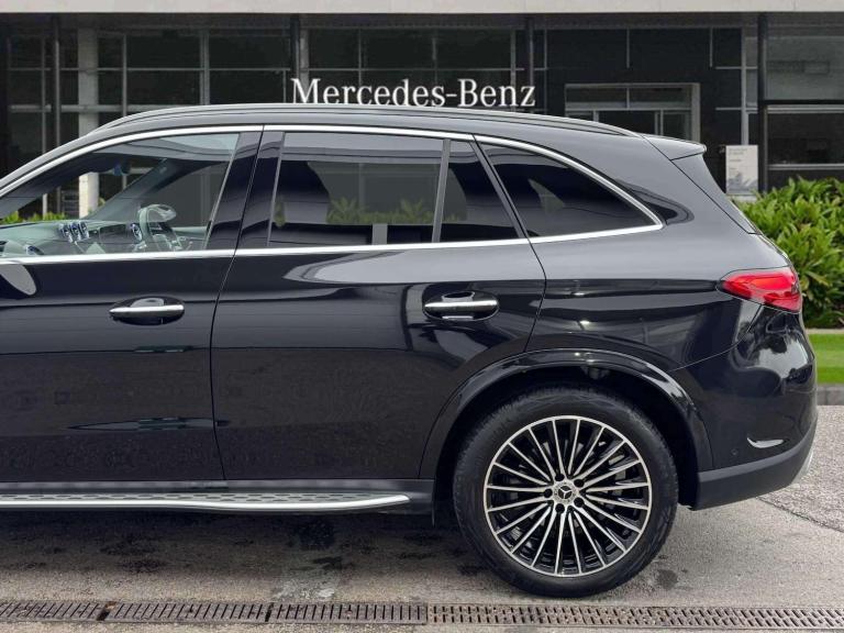 2023 Mercedes-Benz GLC 300 4Matic AMG Line Premium Plus 5dr 9G-Tronic SUV Petrol Automatic