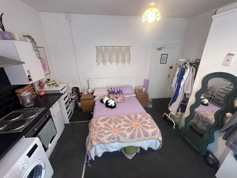 Studio Flat - Portswood - BILLS INCLUDED - Available 9th June 2026