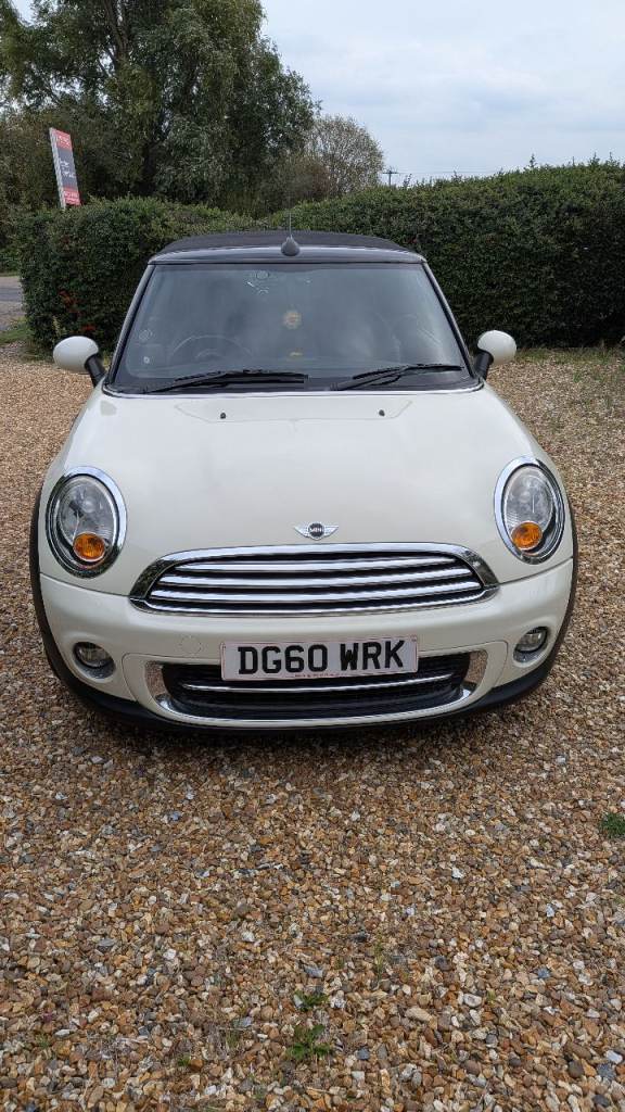 Mini, CONVERTIBLE, Convertible, 2010, Manual, 1598 (cc), 2 doors