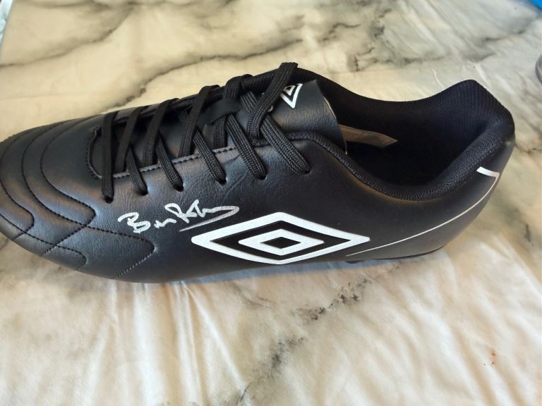 Signed memorabilia 