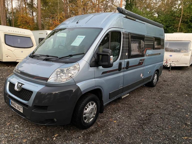 PEUGEOT BOXER AUTOCRUISE RHYTHM - 35K MILES - 2 BERTH - SHOWER - PRISTINE 