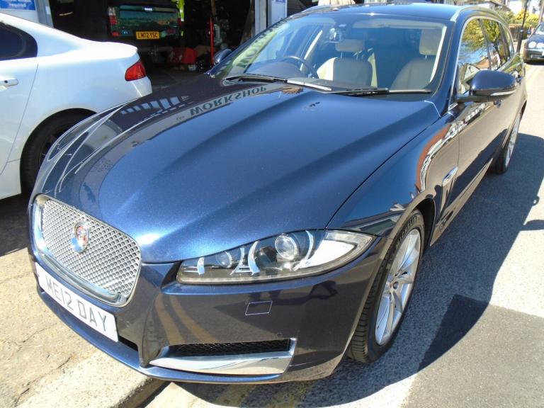 2014 Jaguar XF 2.2d [200] Premium Luxury 5dr Auto ESTATE Diesel Automatic