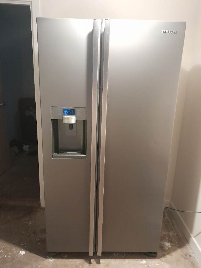 AMARICAN FRIDGE FREEZER