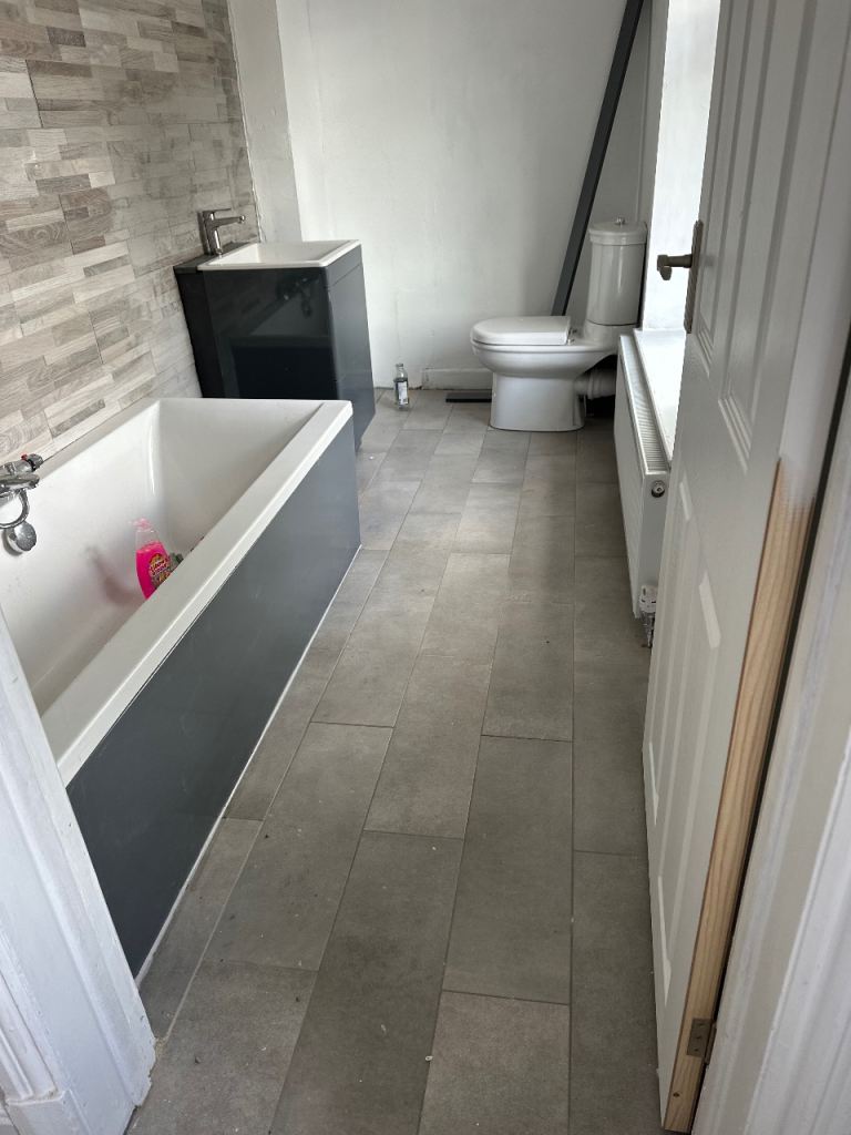 2 bedroom flat