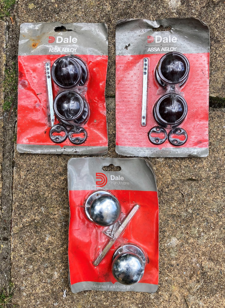 NEW DALE MORTICE DOOR KNOB FURNITURE BUNDLE LOCK PLATE HANDLE ANTIQUE DIY HOME DIY SECURITY BAKELITE