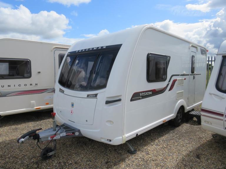 Coachman Vision 450/2 2 Berth with Motor Mover