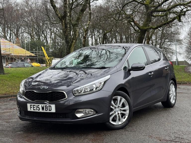  Kia Ceed 1.6 GDi 3 Hatchback 5dr Petrol DCT Euro 5 (133 bhp) Petrol Automatic