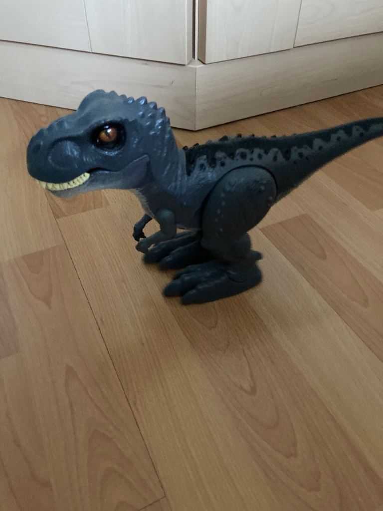 7 x Various Dinosaurs