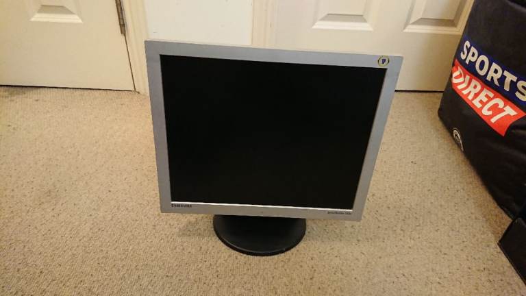Samsung 172v VGA Monitor