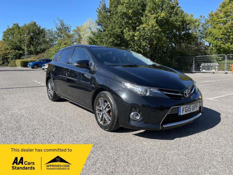 2015 Toyota Auris 1.6 V-Matic Icon Plus Multidrive S Euro 5 5dr HATCHBACK Petrol Automatic
