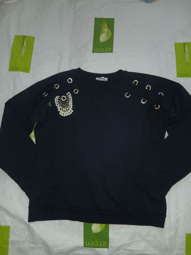 image for Cute girls shirt , 8-9 years old , Girls shirt