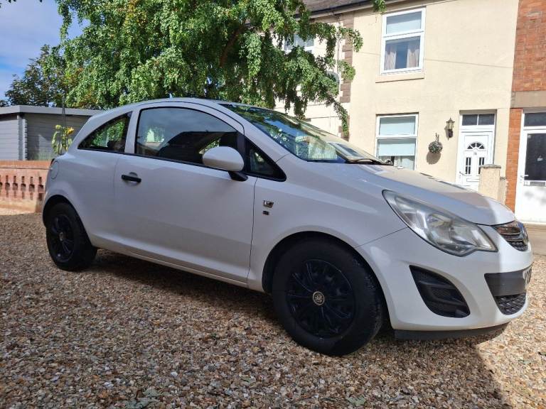Vauxhall, CORSA, Hatchback, 2012, Manual, 998 (cc), 3 doors