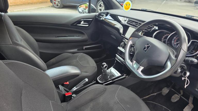 2018 DS Automobiles DS 3 1.2 PureTech 82 Connected Chic 3dr HATCHBACK Petrol Manual