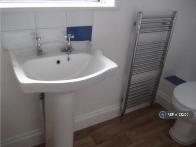 3 bedroom house in Winnards Park, Sarisbury Green, Southampton, SO31 (3 bed) (#922156)