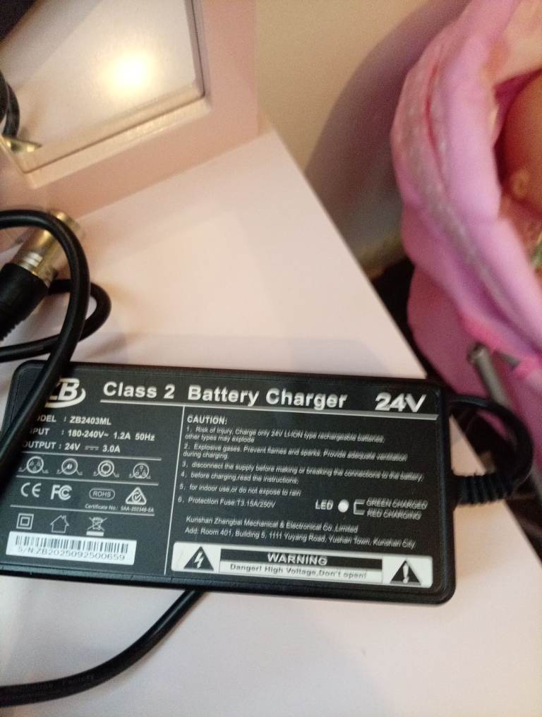 FREE TO BE HEALTHCARE Electric Wheelchair - Good Condition