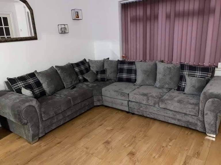 Luxury Grey Plush Fabric Corner Sofa – Large L-Shape Sofa Set
