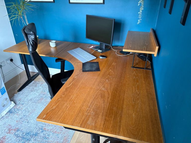 Desk for sale EXCELLENT 