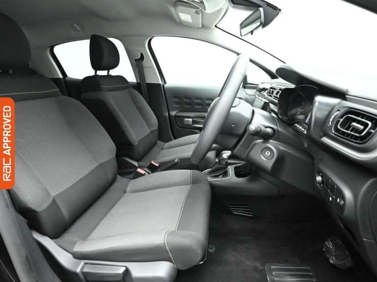 2024 Citroen C3 1.2 PureTech PLUS Hatchback 5dr Petrol EAT6 Euro 6 (s/s) (110 ps) Hatchback PETRO...