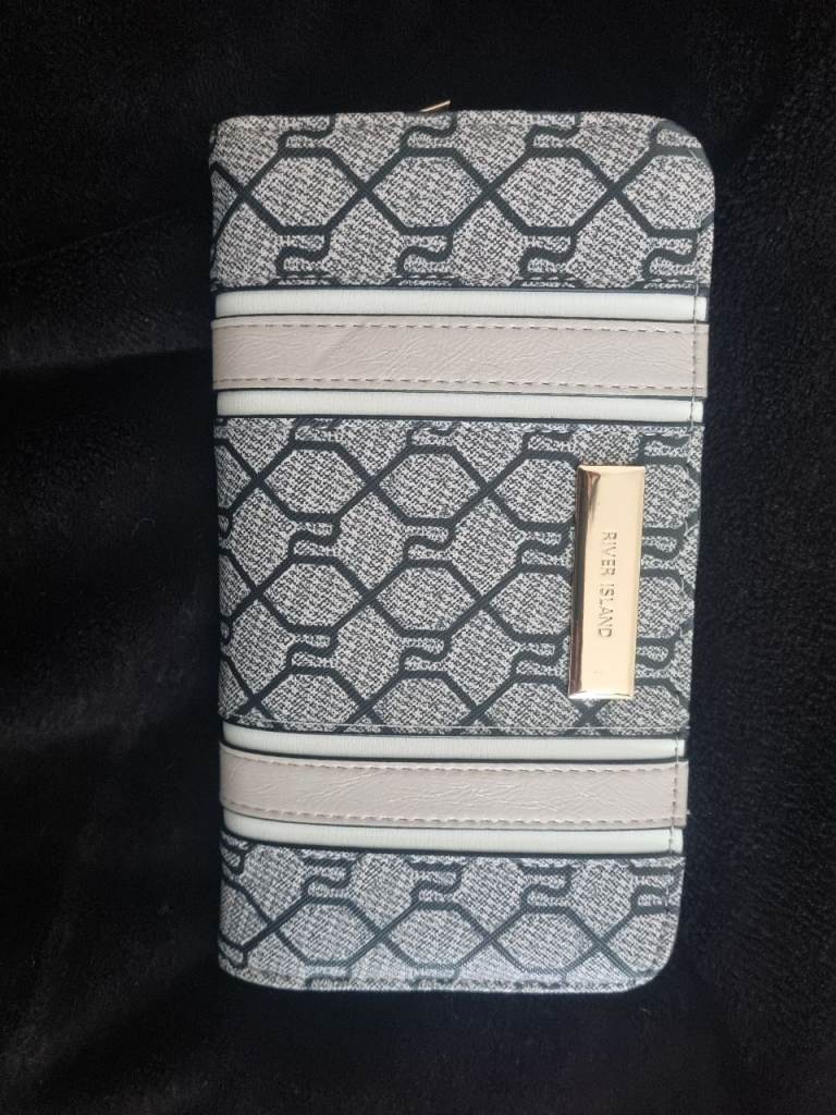 River island purse 