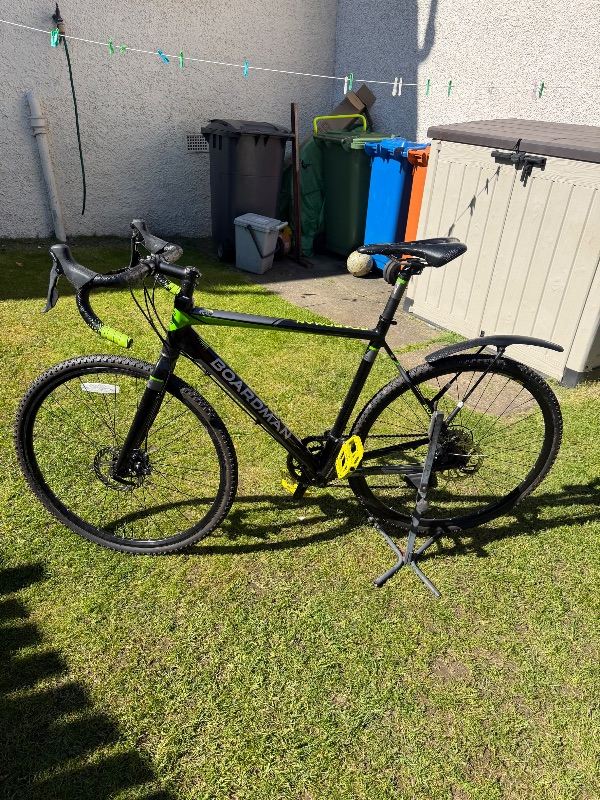 Boardman gravel cross bike 