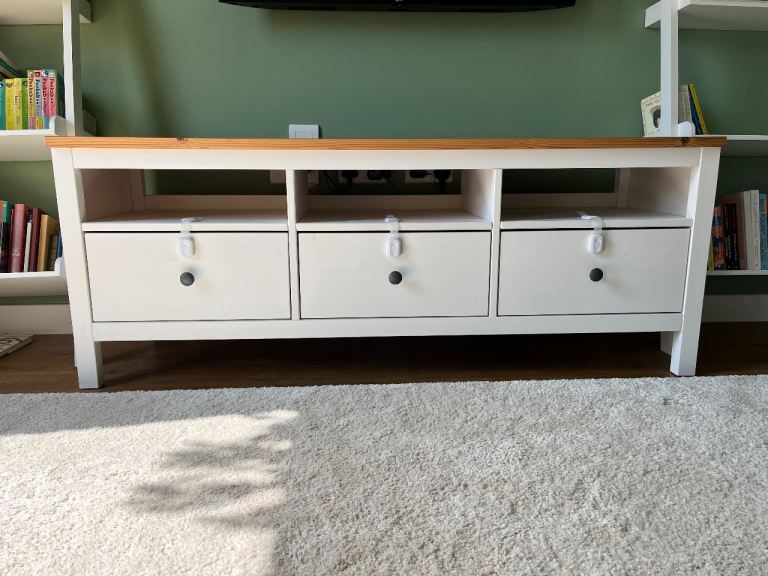 Ikea Hemnes TV Unit