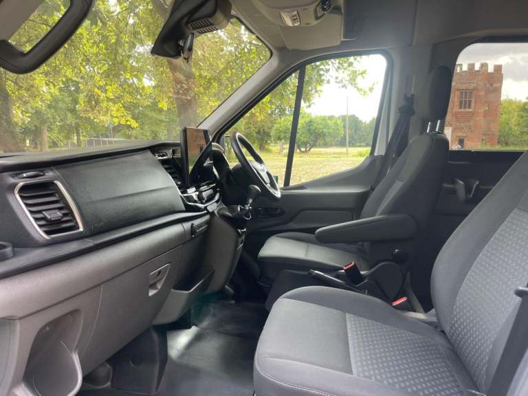 2024 Ford Transit 2.0 460 EcoBlue Trend Minibus Double Cab 5dr Diesel Manual RWD L4 H3 Euro 6 MIN...