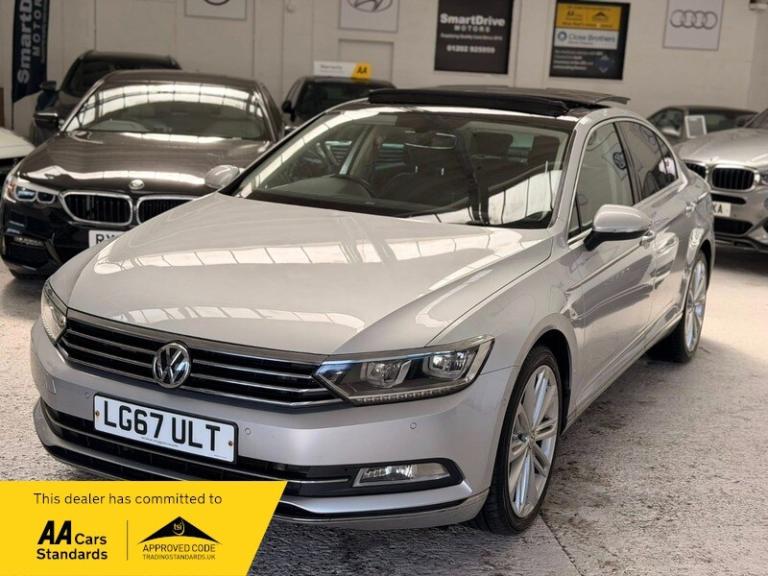 Volkswagen Passat GT TDI BLUEMOTION TECHNOLOGY DSG Panoramic Sunroof Diesel