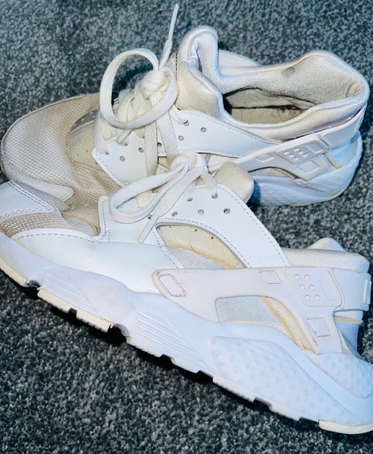 Nike Huarache Trainers White - UK Size 6, Fair Condition