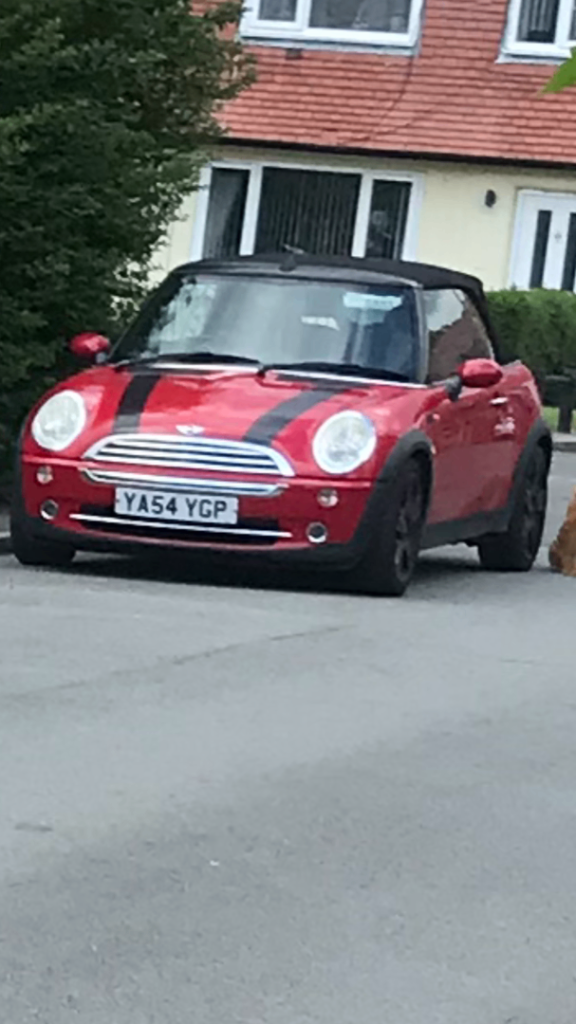 Mini, CONVERTIBLE, Convertible, 2004, Manual, 1598 (cc), 2 doors