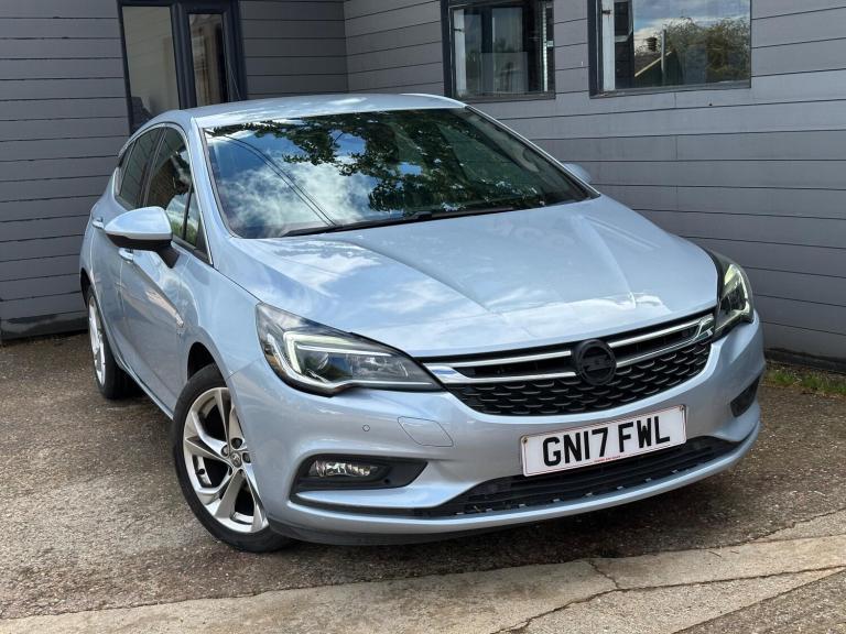 2017 Vauxhall Astra 1.4i SRi Euro 6 5dr HATCHBACK Petrol Manual
