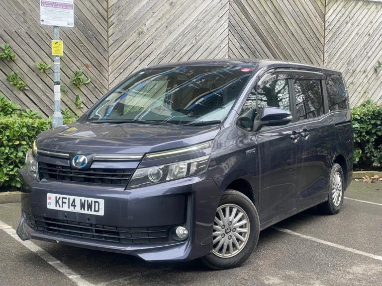 2026 Toyota Noah MPV HYBRID ELECTRIC Automatic