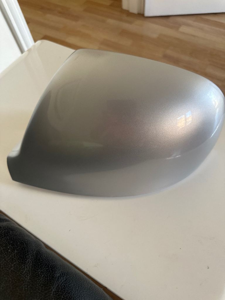  VW passenger side wing mirrors cover 