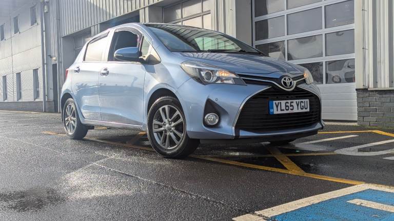 Toyota, YARIS, Hatchback, 2016, Manual, 1329 (cc), 5 doors