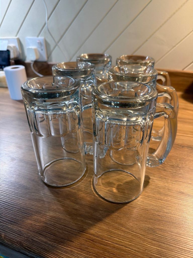 Set of 6 Glass Beer Mugs – Good Condition
