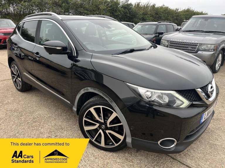 2014 Nissan Qashqai 1.6 dCi Tekna 2WD Euro 5 (s/s) 5dr SUV Diesel Manual