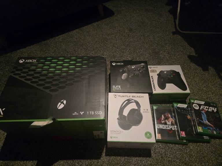 image for Xbox Series X Wireless Headset 3 Controllers incl Elite Version 2 Controller 3 Games  