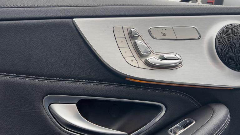 2016 Mercedes-Benz C Class 2.1 C220d AMG Line (Premium) Coupe 2dr Diesel G-Tronic+ Euro 6 (s/s) (...