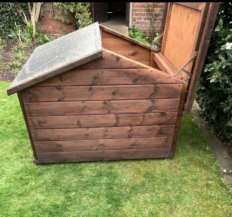 Dog kennel hand made