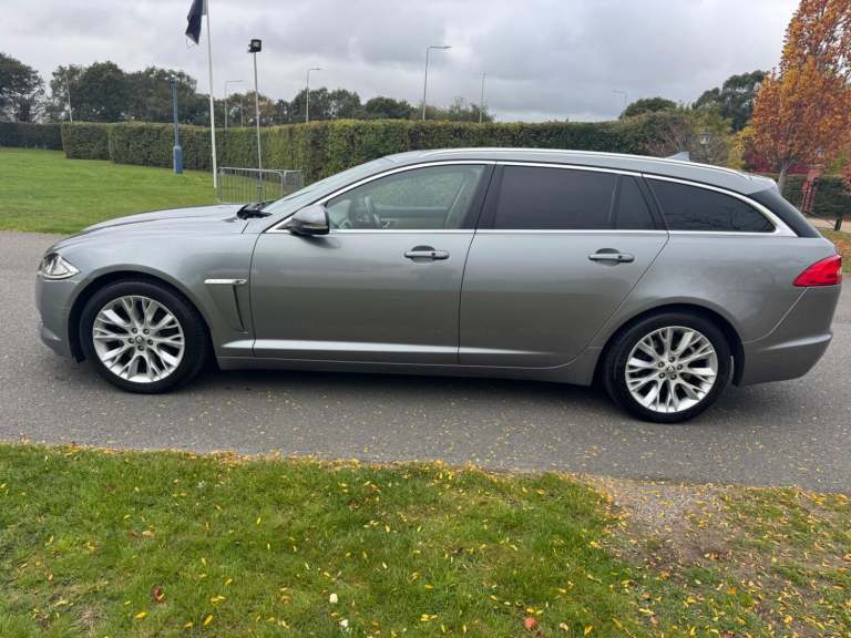 JAGUAR XF 2.2 d Premium Luxury 2013
