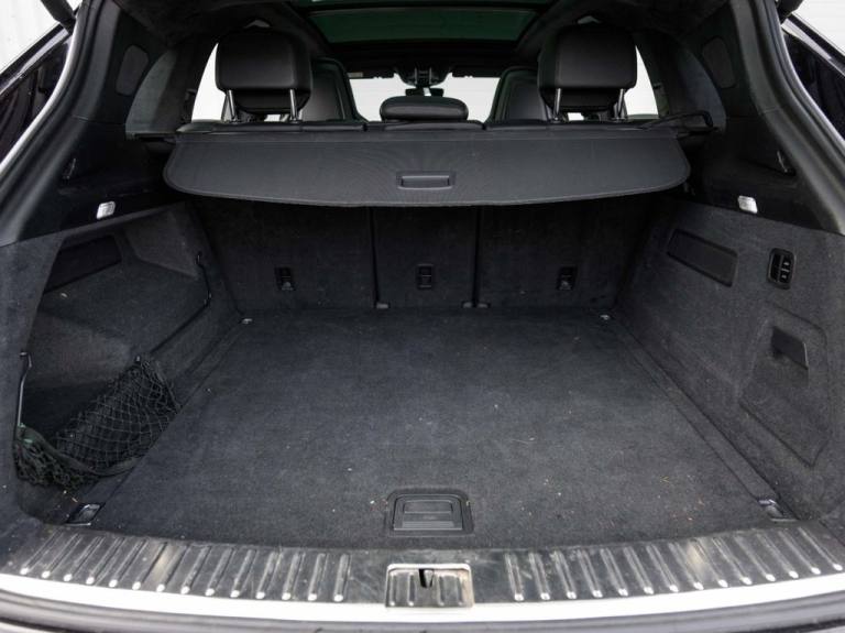 2018 Porsche Cayenne 4.0T V8 Turbo SUV 5dr Petrol TiptronicS 4WD Euro 6 (s/s) (550 ps) ESTATE Pet...