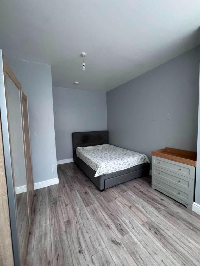 Spacious Room in heart of Bruce grove - All Bills included 🎉🎉